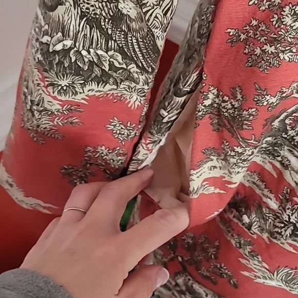 B THE COLLECTION Bird Dogs  and Pheasants Print 100% Cotton Tunic Size S - Picture 4 of 6